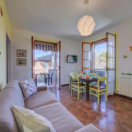 Apartment Fiorita *